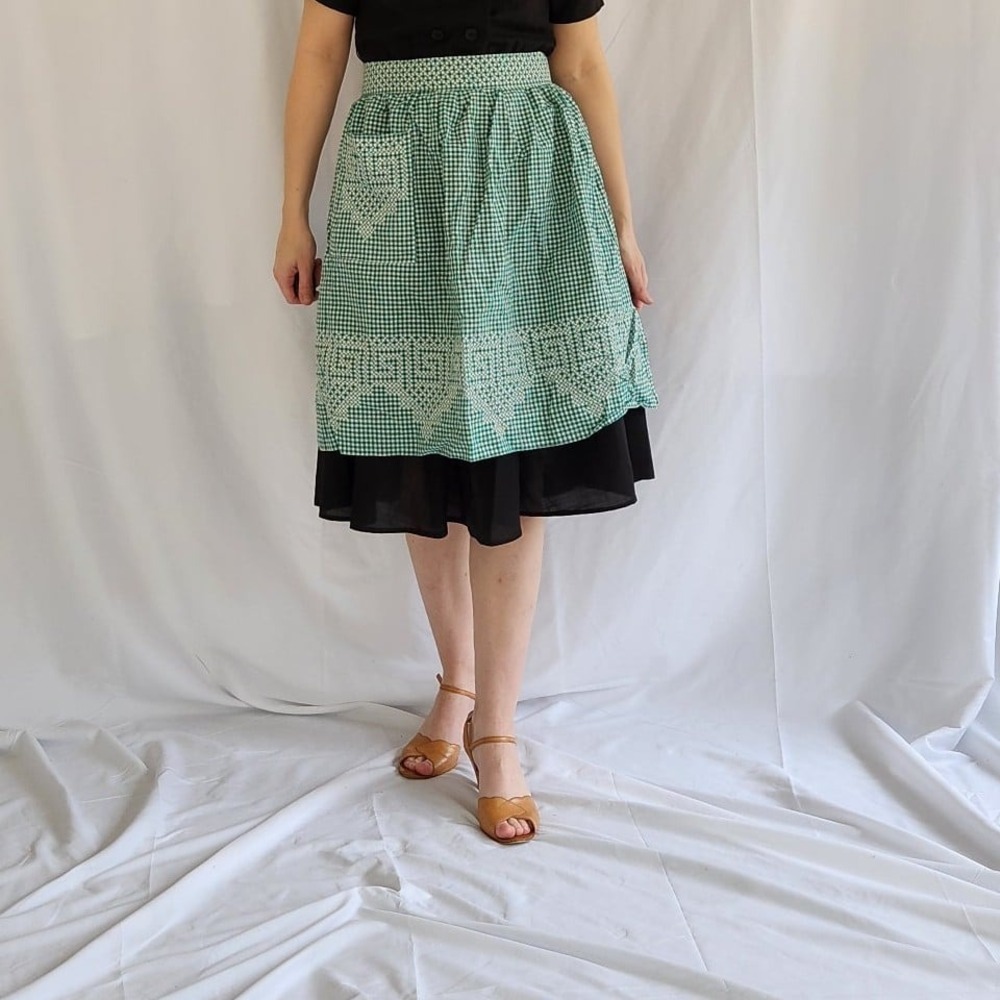 Vintage‎ Green Gingham Apron